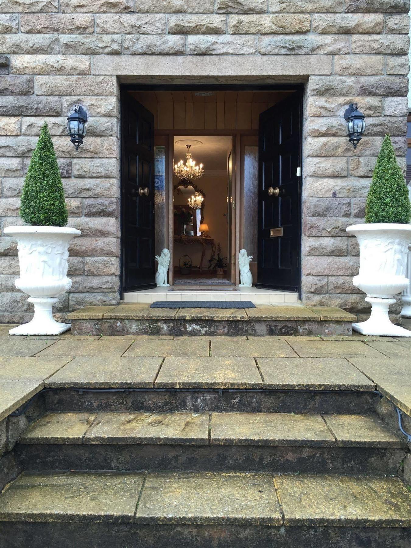Westcourt Guest House Fort William Bagian luar foto
